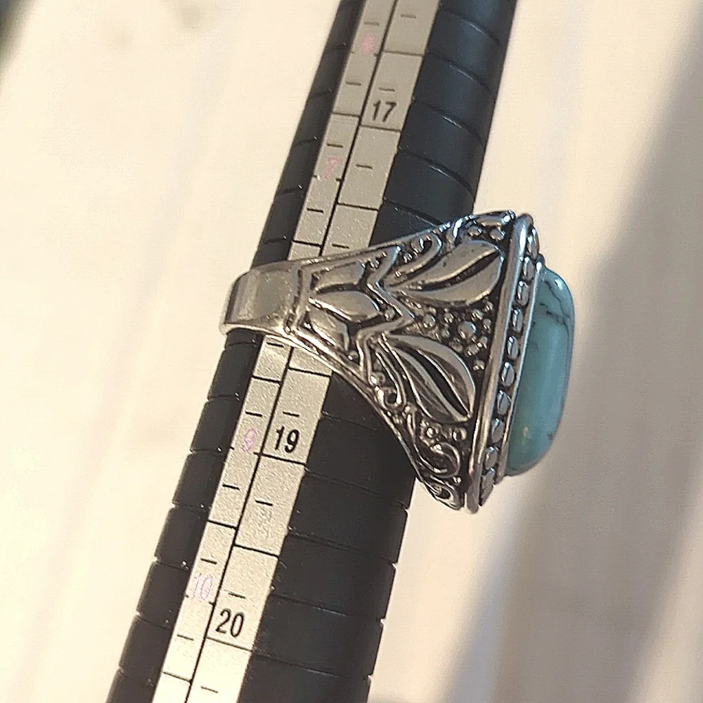 Unisex Turquoise Ring - Picture 2 of 5
